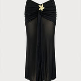Sukňa s čiernym zlatým akcentom